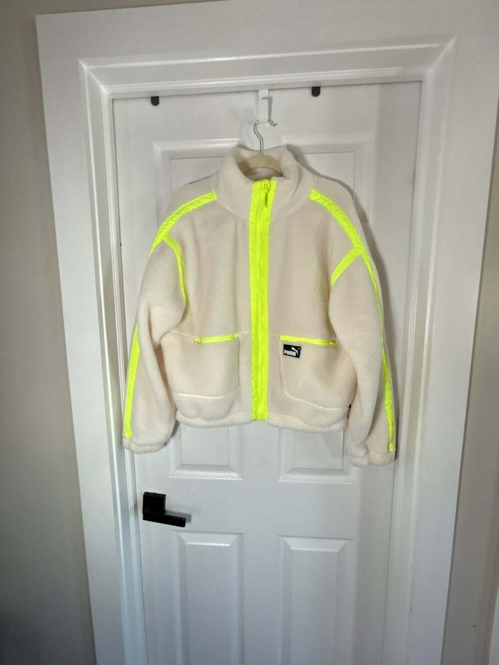 Puma Women's Cream Sherpa Fleece Full Zip Jacket with Neon Yellow Trim Size M